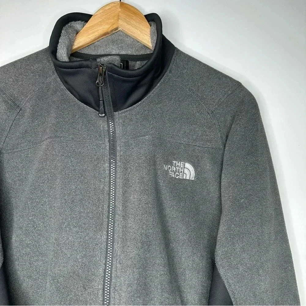 The North Face Men’s Grey/Black Zip Up Fleece Jacket Size Medium